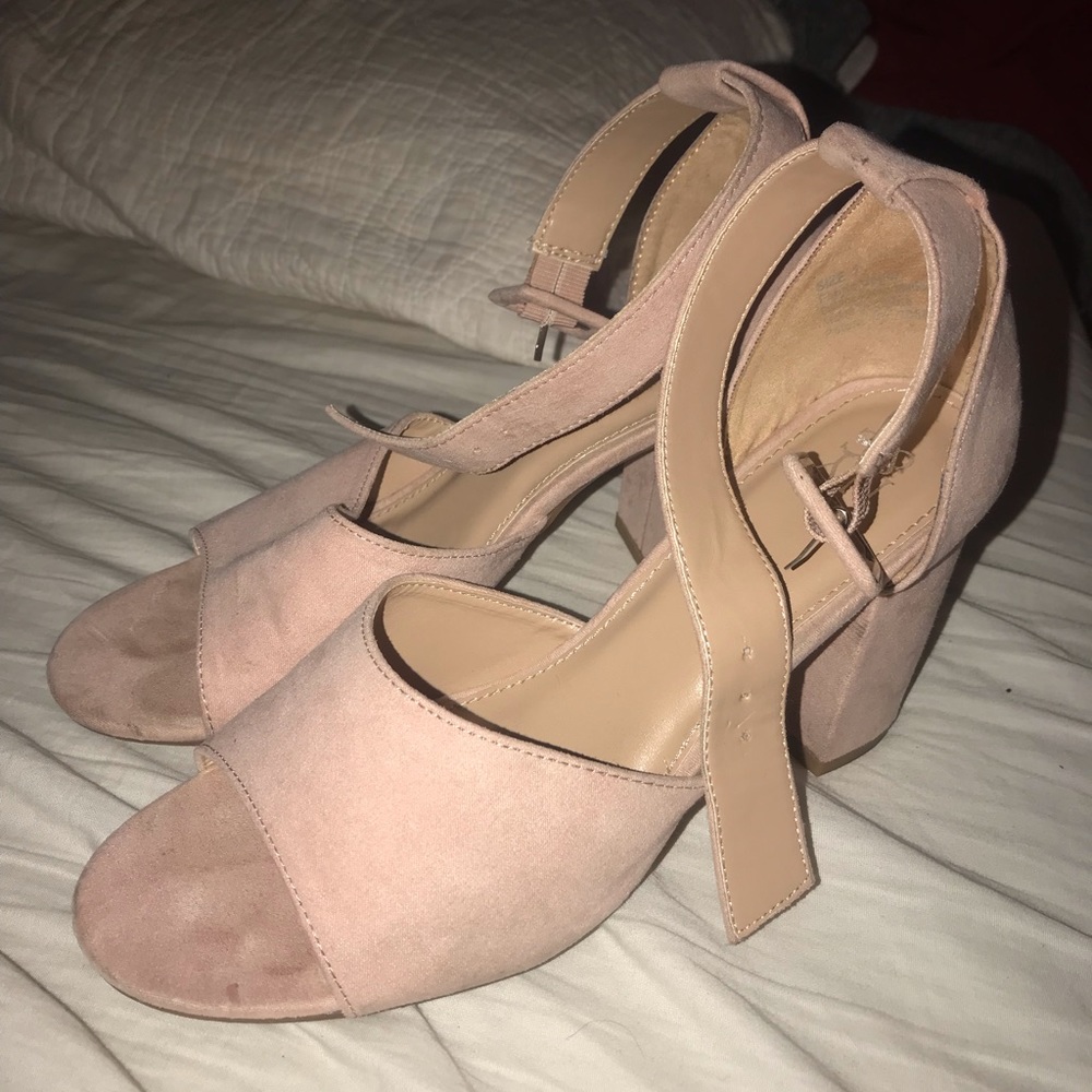 Blush pink Block sandal heel
